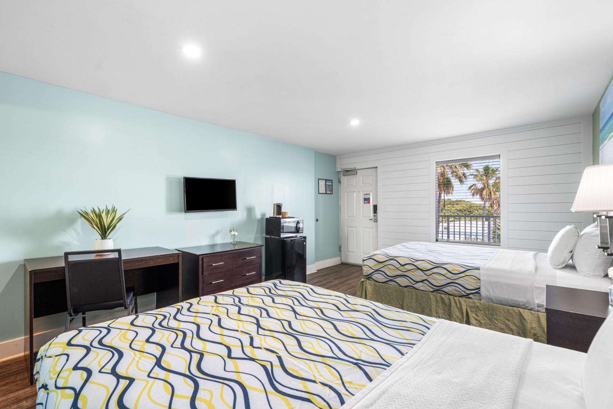 Boardwalk Hotel