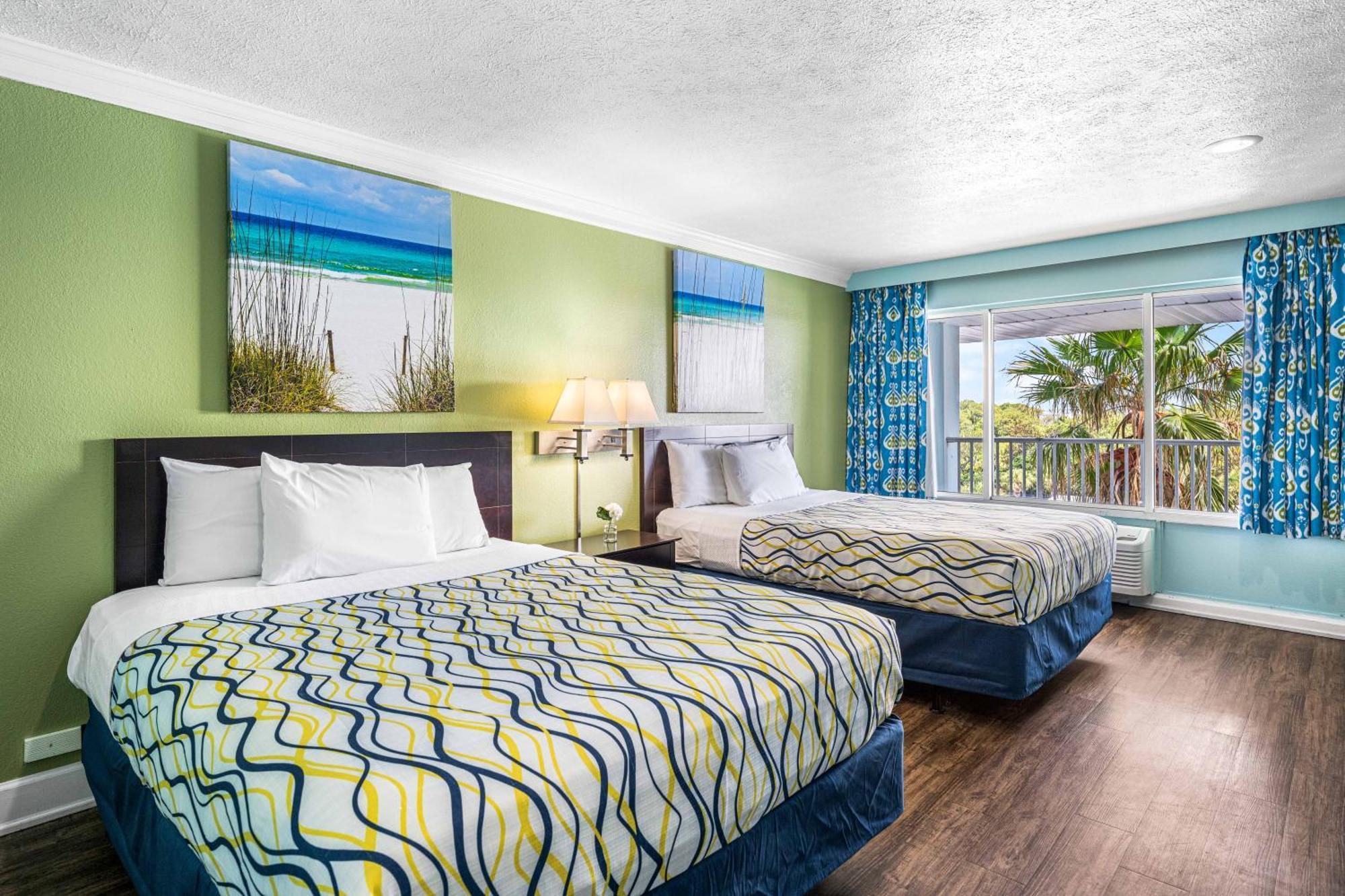 Boardwalk Hotel