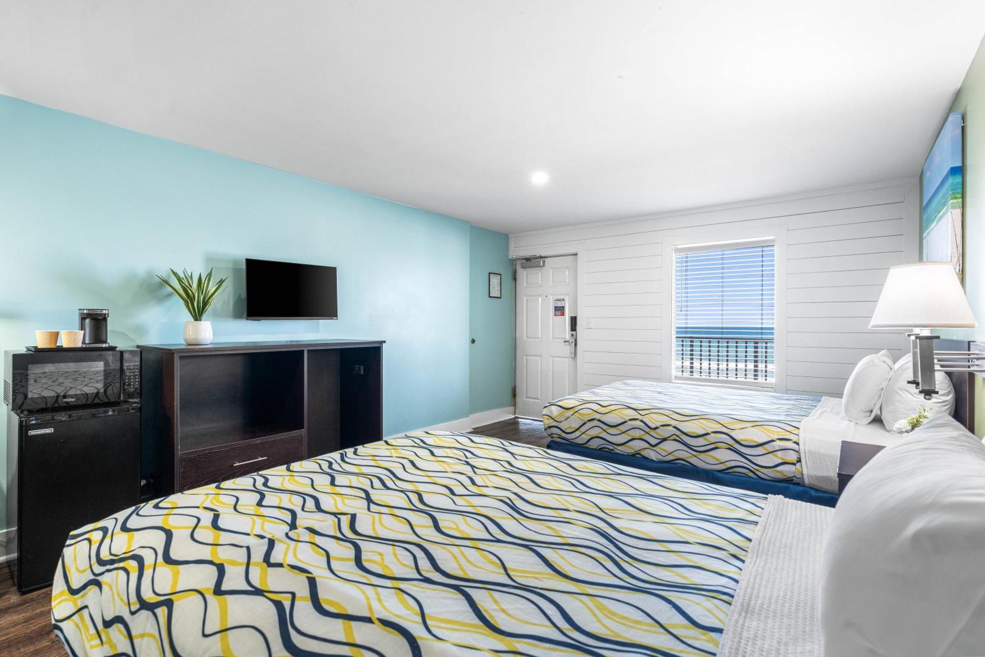 Boardwalk Hotel